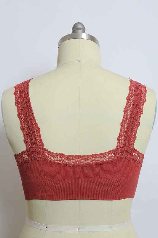 Lace Trim Padded Bralette -Plus Sized - Pikemla