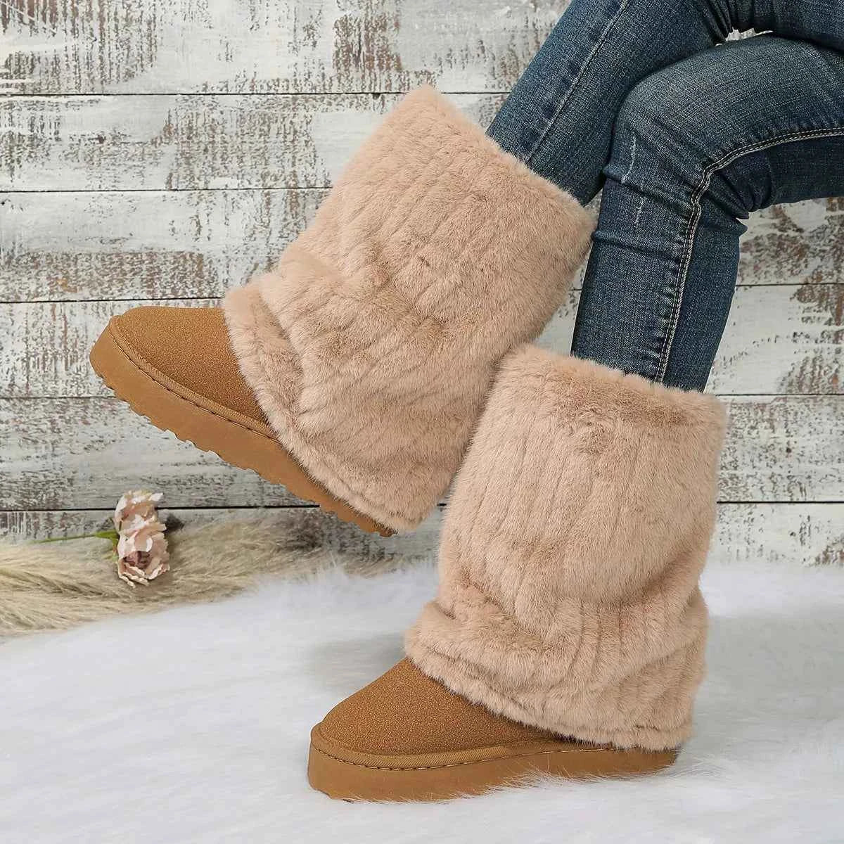 Round Toe Platform Boots