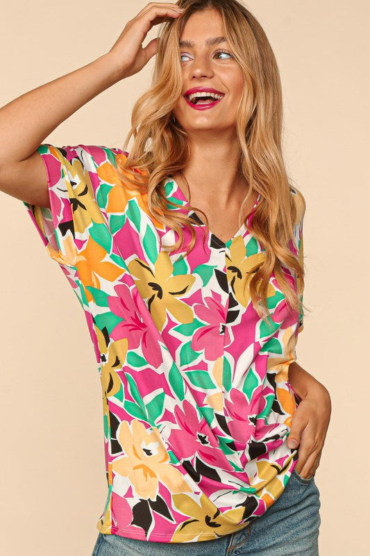 Plus Sized Floral Loose Fit Top - Pikemla