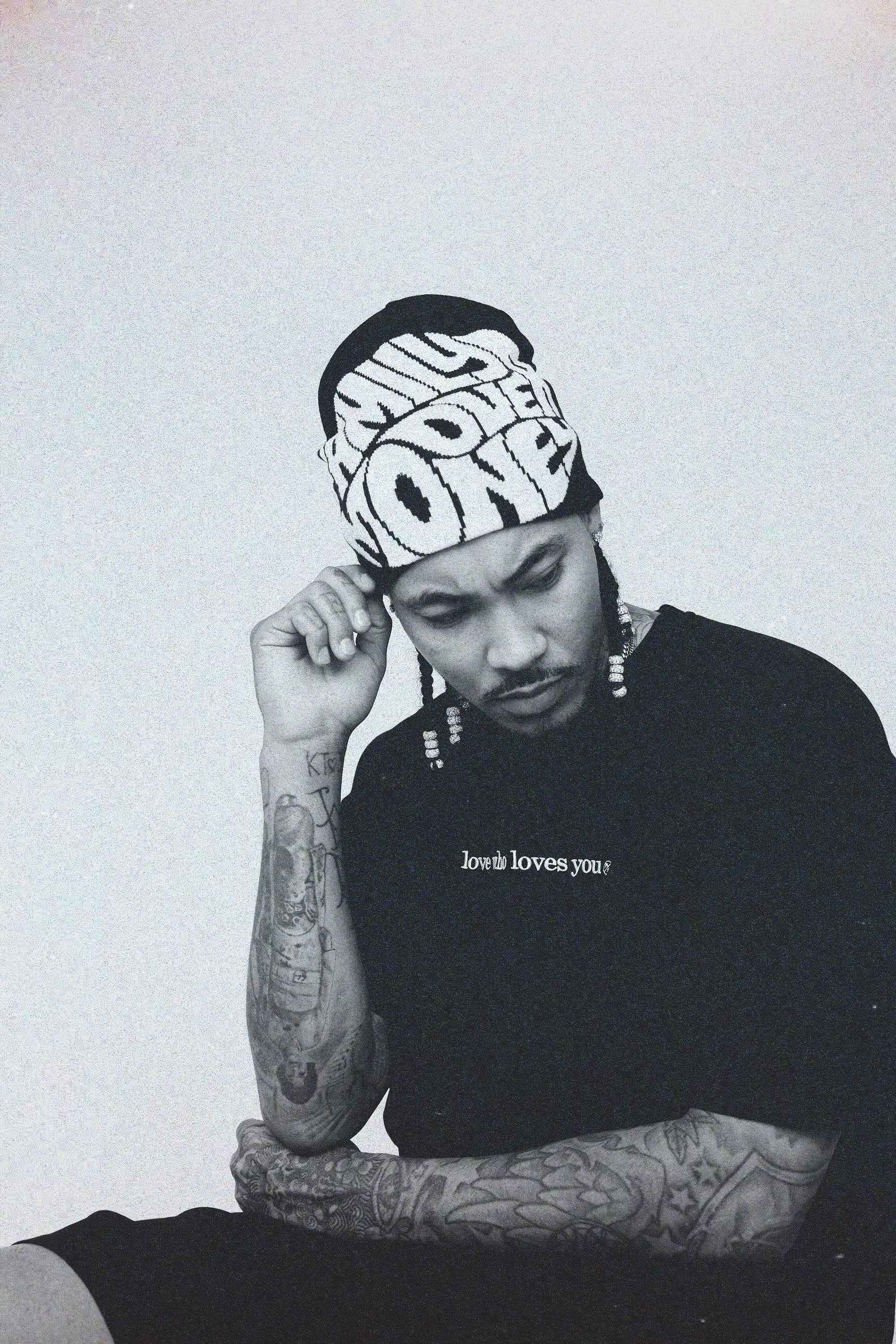 Love Who Loves You (Black - Oversize Shirt)