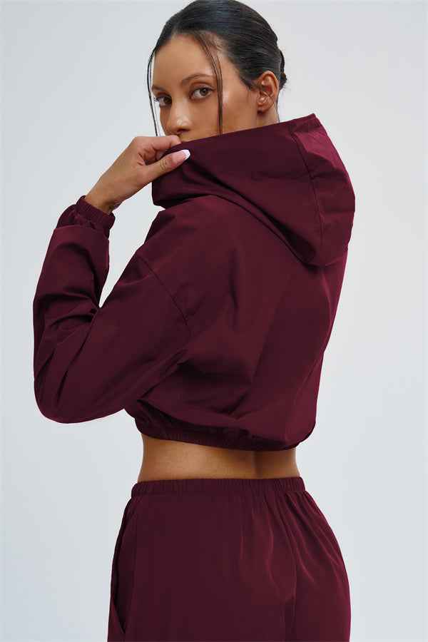 The Svelte UV protection Crop Hoodie Sweatpants 2-Piece Set