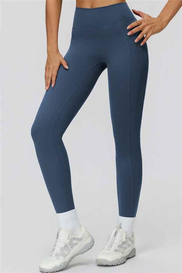 The Fyra Sports Bra Leggings 2-Piece Set