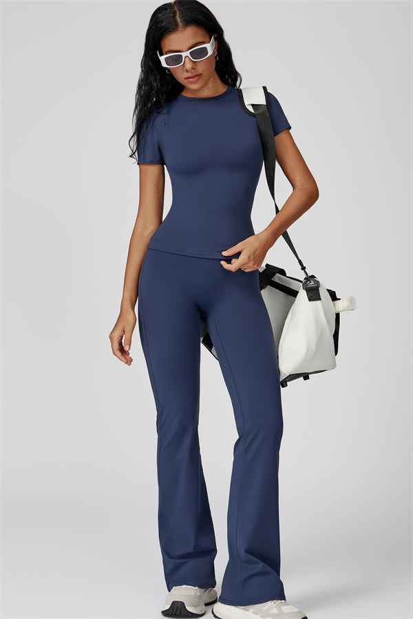 The Oasis T-shirt Flared Leggings 2-Piece Set