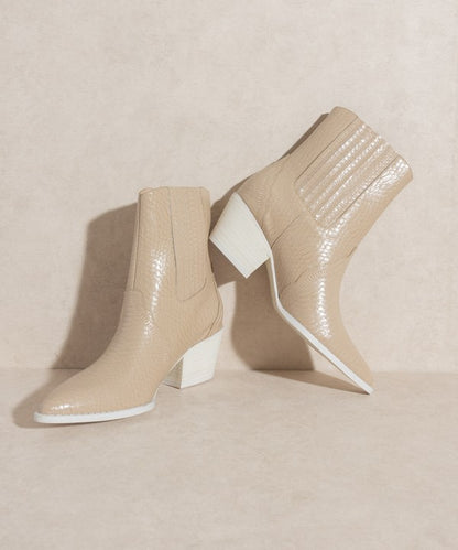 OASIS SOCIETY Dawn - Paneled Western Bootie - Pikemla