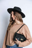Classic Envelope Shoulder Bag
