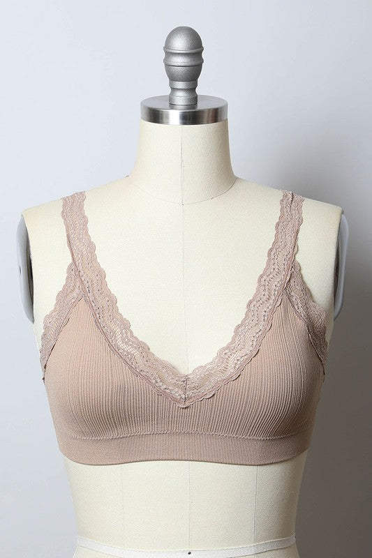 Lace Trim Padded Bralette - Pikemla