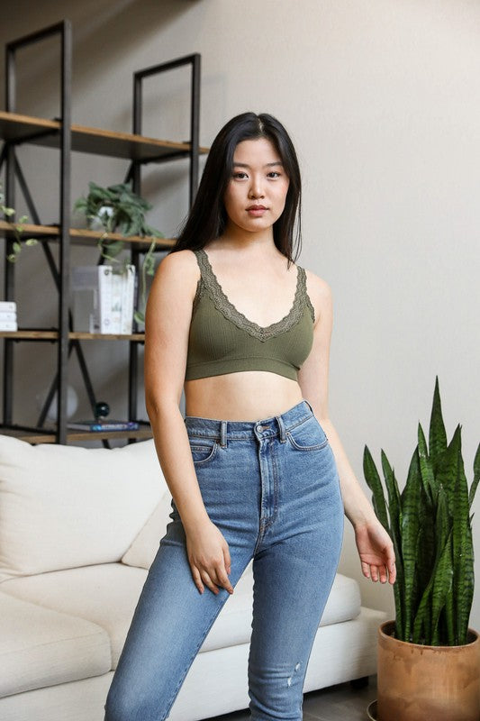 Lace Trim Padded Bralette - Pikemla