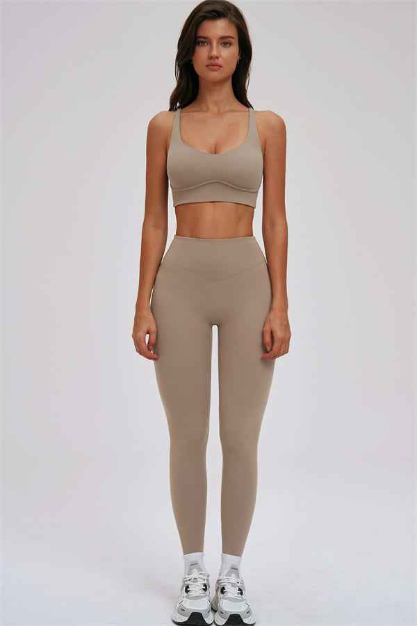 The Kinetic Cross Back Sports Bra Leggings 2-Piece Set