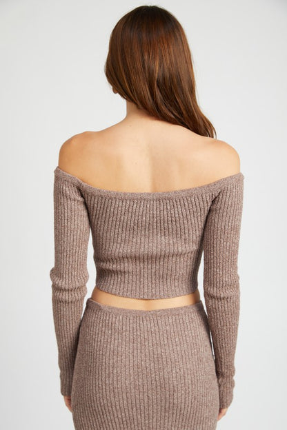 OFF SHOULDER LONG SLEEVE KNIT TOP - Pikemla