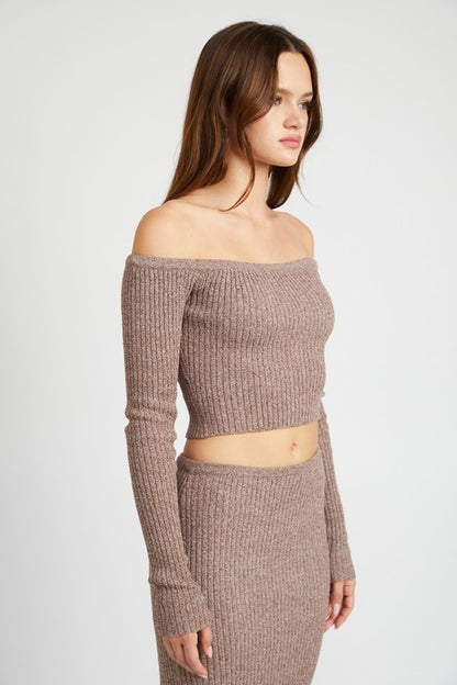 OFF SHOULDER LONG SLEEVE KNIT TOP - Pikemla