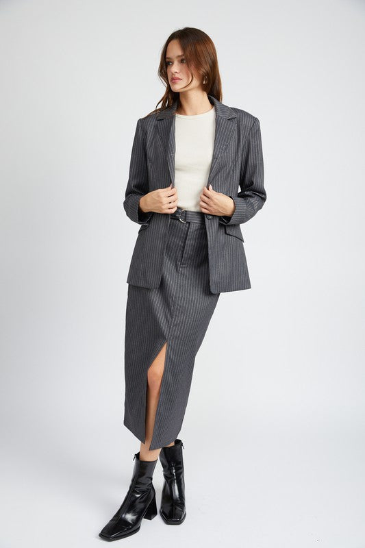 PIN STRIPED BLAZER JACKET - Pikemla