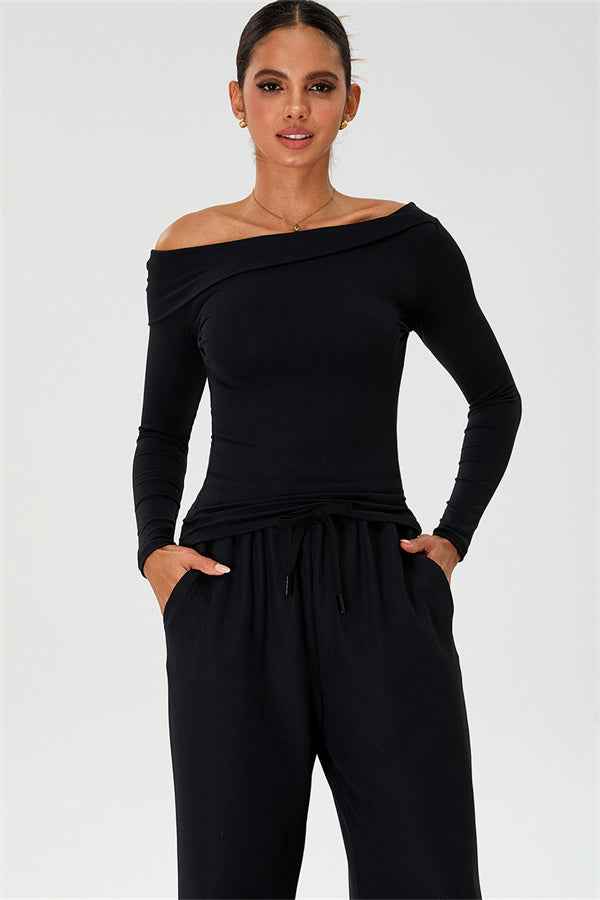 The Rush Off-shoulder T-shirt Sweatpants 2-Piece Set