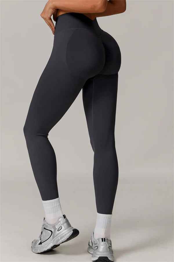The Nova Luxe Sports Bra Leggings 2-Piece Set