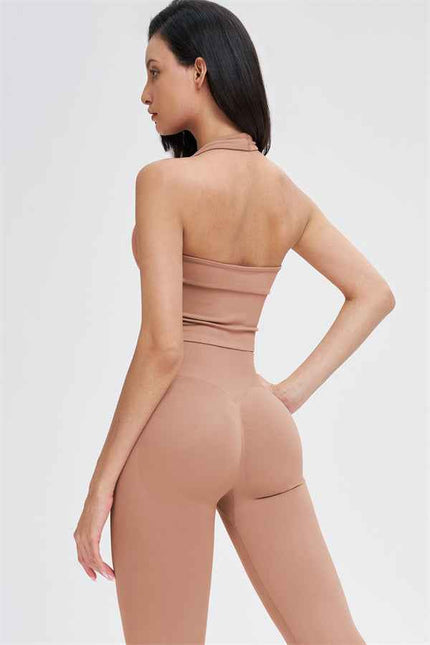 The Whim Sports Bra Leggings 2-Piece Set