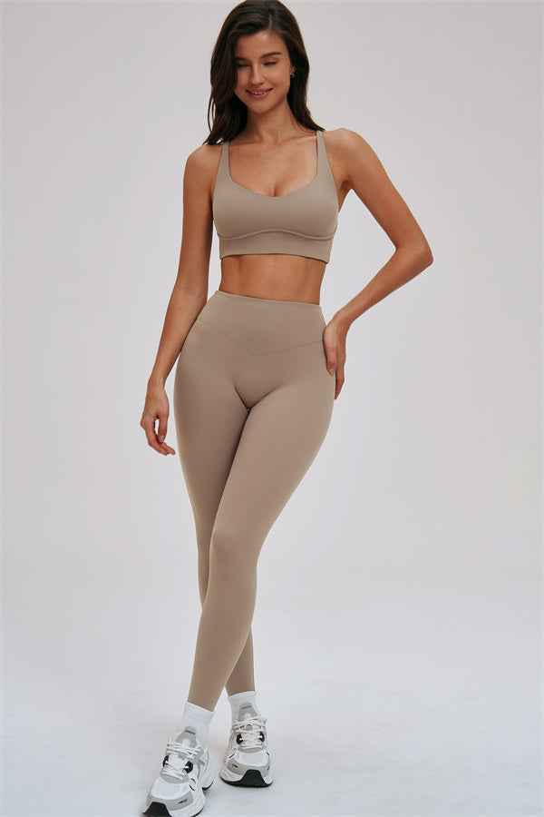 The Kinetic Cross Back Sports Bra Leggings 2-Piece Set