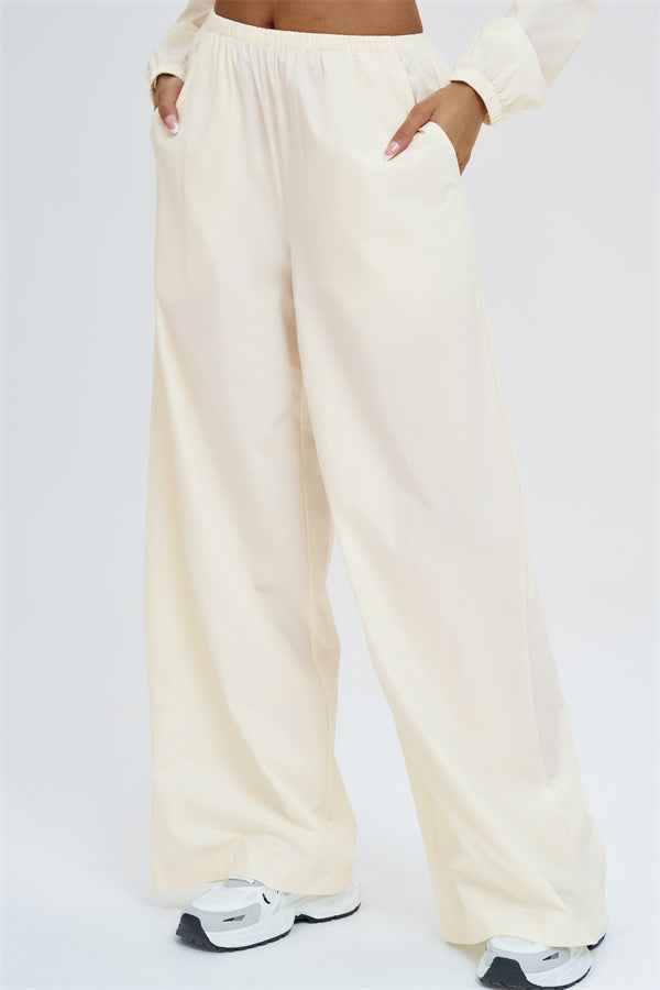 The Svelte UV protection Crop Hoodie Sweatpants 2-Piece Set