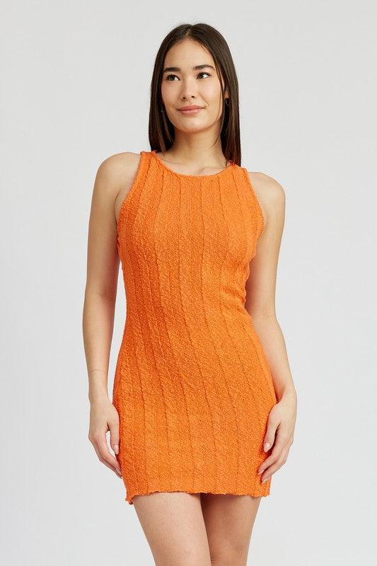 ROUND NECK FITTED MINI DRESS - Pikemla