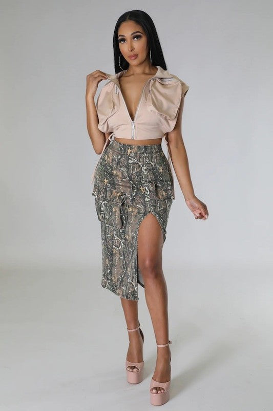 Cargo Midi Skirt in Woodland Camo - Pikemla