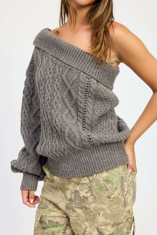 OVERSIZED ONE SHOULDER SWEATER - Pikemla