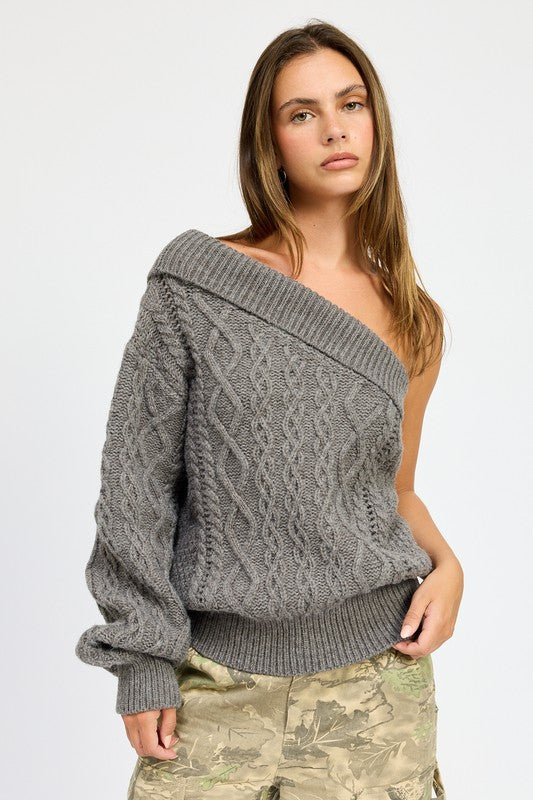 OVERSIZED ONE SHOULDER SWEATER - Pikemla