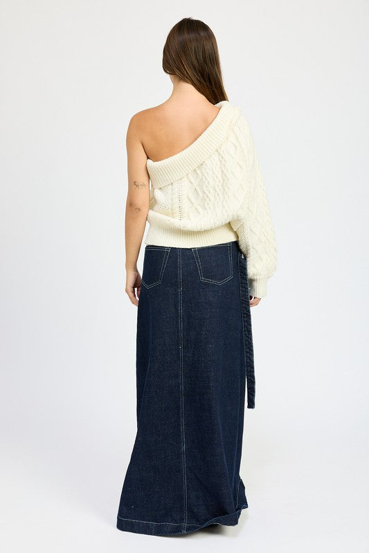 OVERSIZED ONE SHOULDER SWEATER - Pikemla