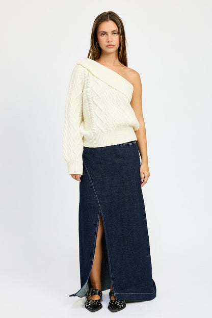 OVERSIZED ONE SHOULDER SWEATER - Pikemla