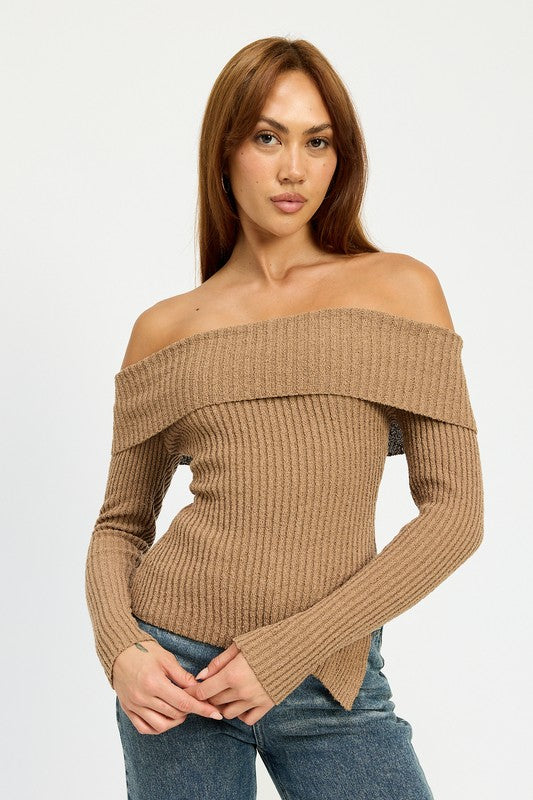 ASYMMETRICAL OFF SHOULDER TOP - Pikemla