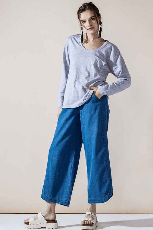Plus Denim Wide Leg Crop Pants with Dolphine Tail