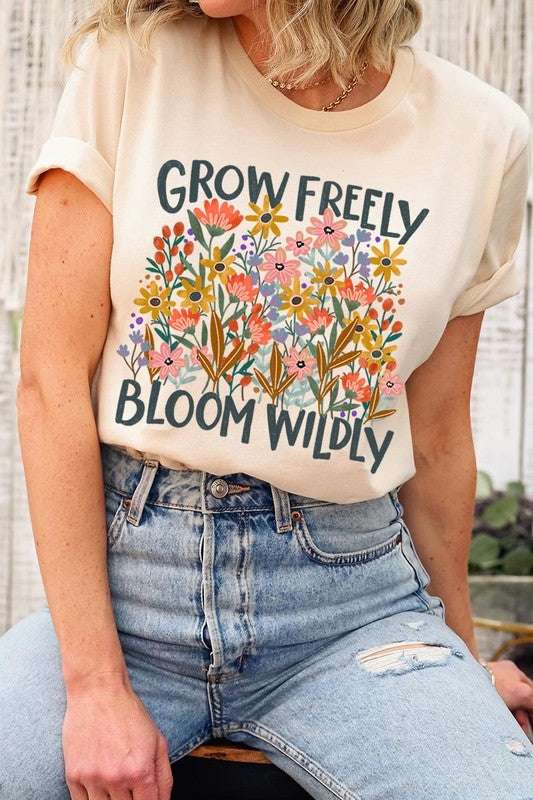Grow Freely Flowers Graphic Tee - Pikemla