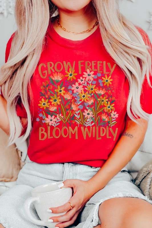 Grow Freely Flowers Graphic Tee - Pikemla