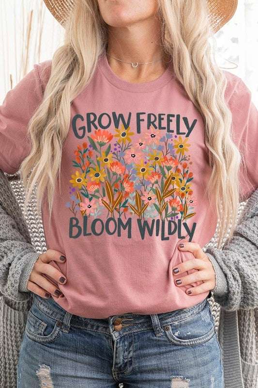 Grow Freely Flowers Graphic Tee - Pikemla