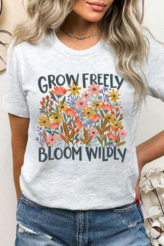 Grow Freely Flowers Graphic Tee - Pikemla