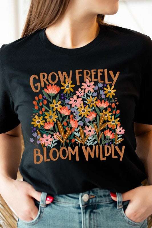 Grow Freely Flowers Graphic Tee - Pikemla
