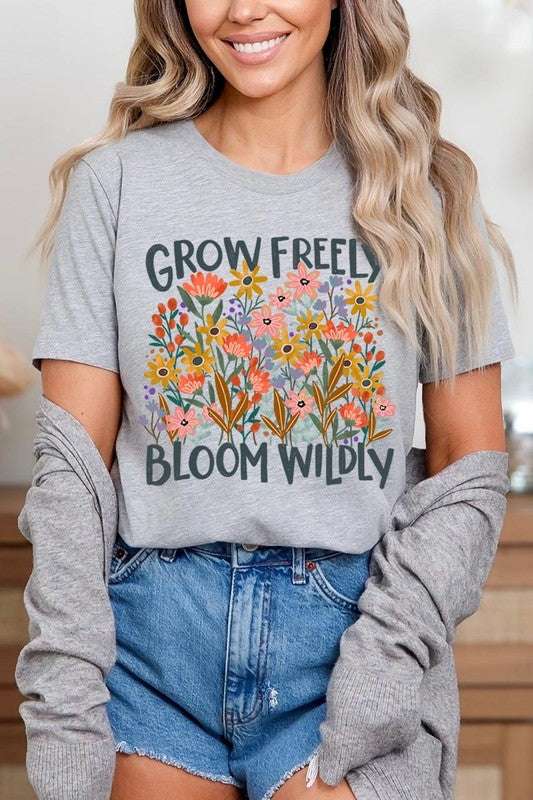 Grow Freely Flowers Graphic Tee - Pikemla