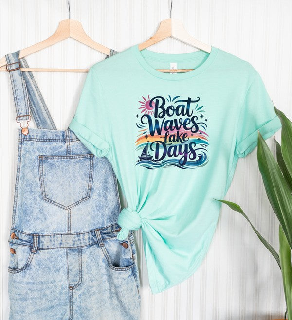 Boat Waves and Lake Days Graphic Tee - Pikemla