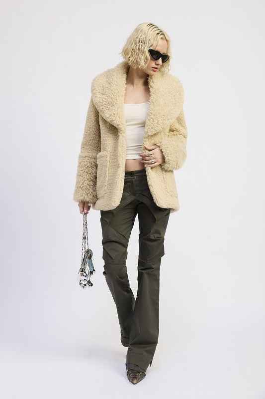 FUR TRIMMED FLEECE JACKET WITH POCKETS - Pikemla