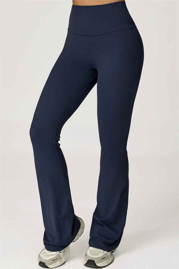 The Lily Sports Bra Flared Leggings 2-Piece Set