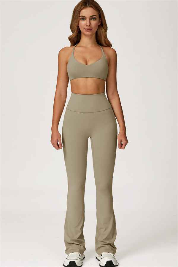 The Lily Sports Bra Flared Leggings 2-Piece Set