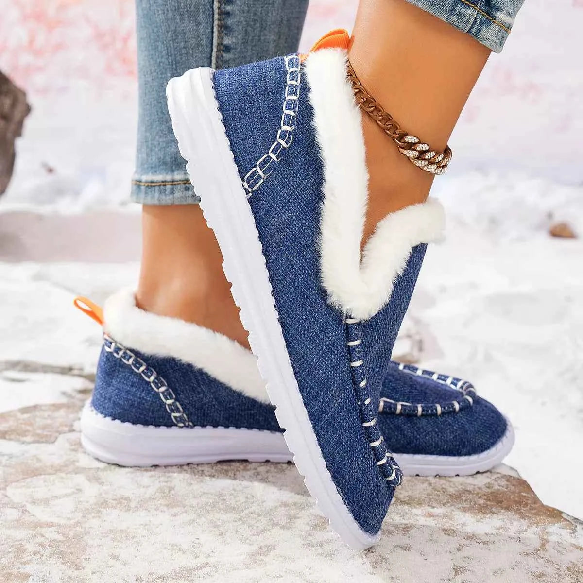 Faux Fur Lined Round Toe Shoes