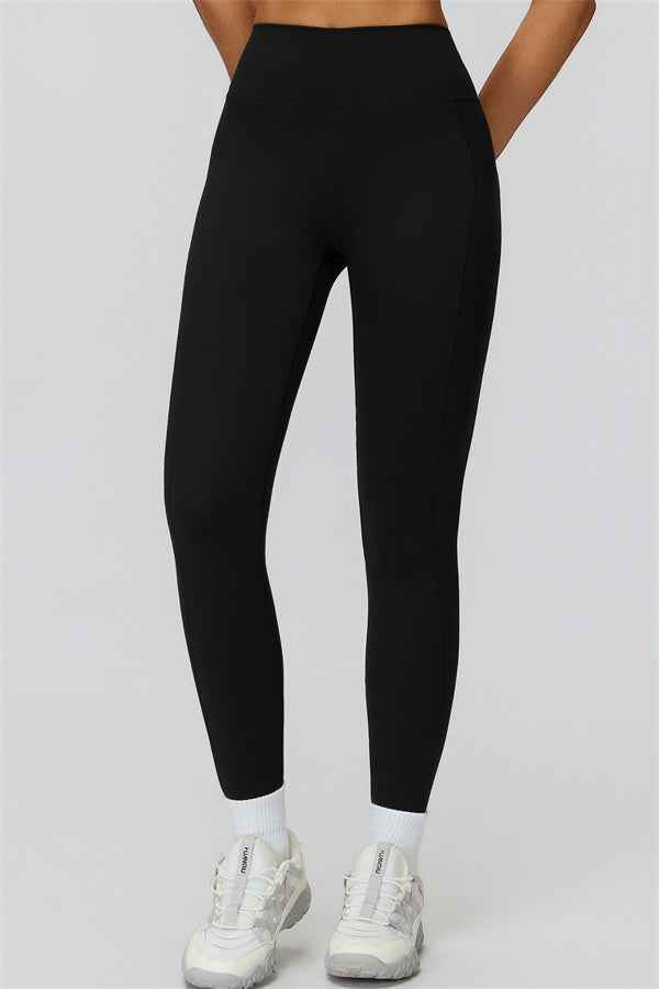 The Fyra Sports Bra Leggings 2-Piece Set