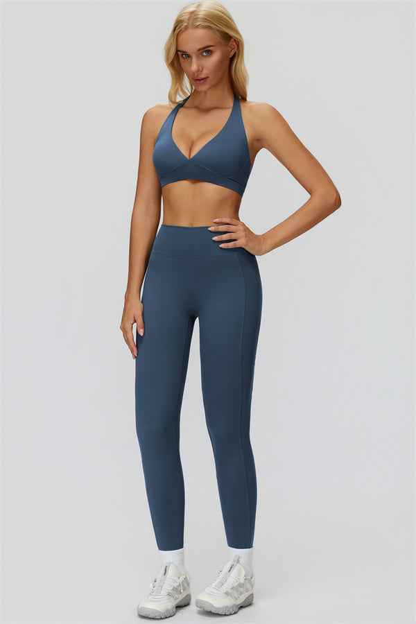 The Fyra Sports Bra Leggings 2-Piece Set