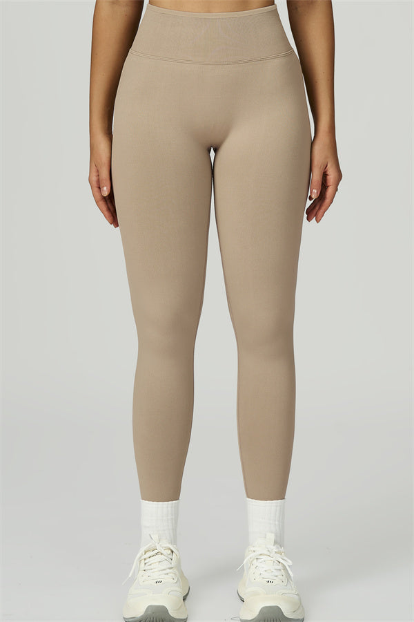 The Prime Crop Top Leggings 2-Piece Set