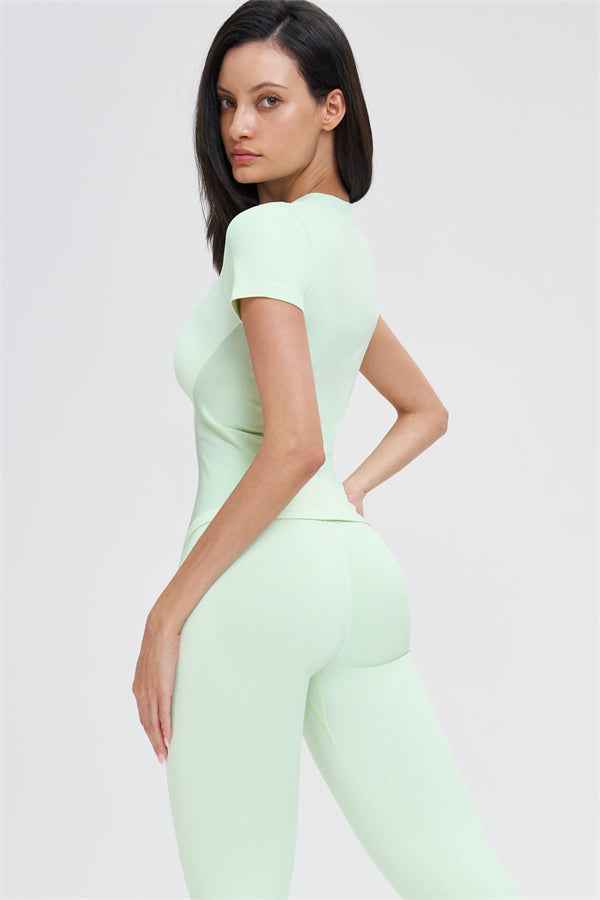 The Whim T-shirt Leggings 2-Piece Set