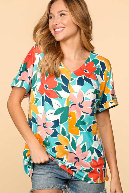 Plus Sized Floral Loose Fit Top - Pikemla