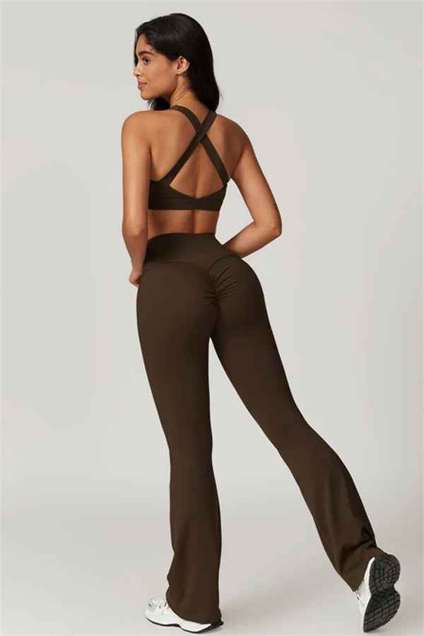 The Isabella Sports Bra Flares 2-Piece Set