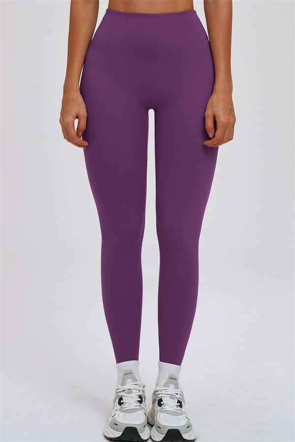 The Kinetic Cross Back Sports Bra Leggings 2-Piece Set