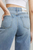 Moon Curve Raw Hem Crop Jeans HJ129