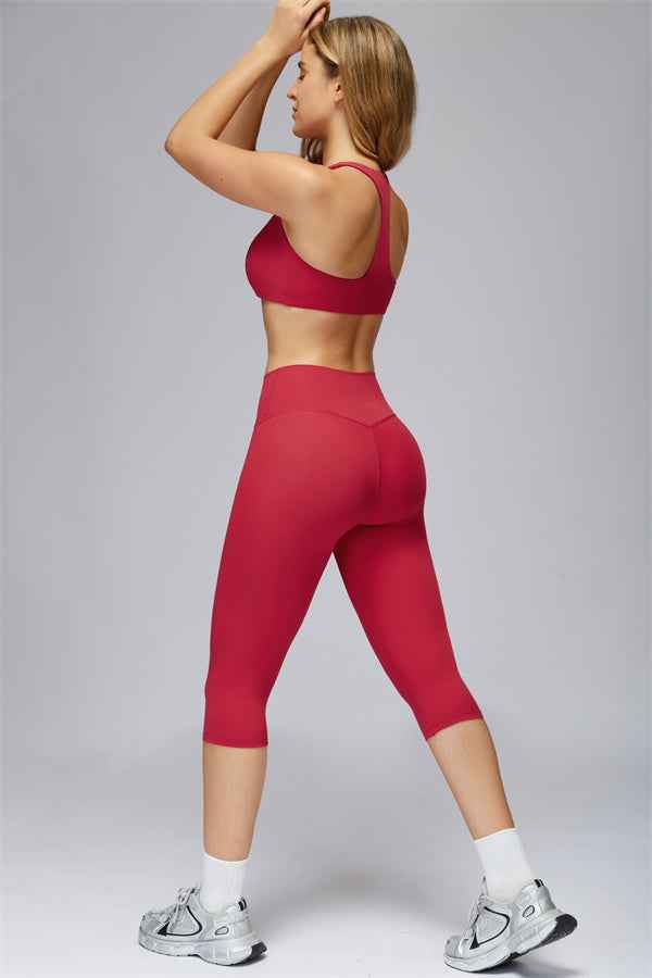The FlexCore Capri Leggings