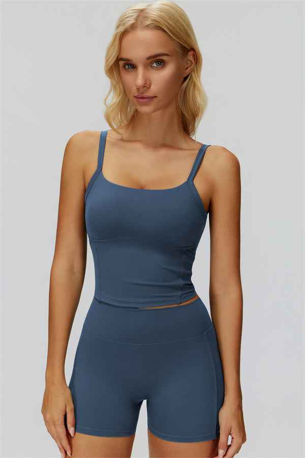 The Fyra Crop Tank Shorts 2-Piece Set
