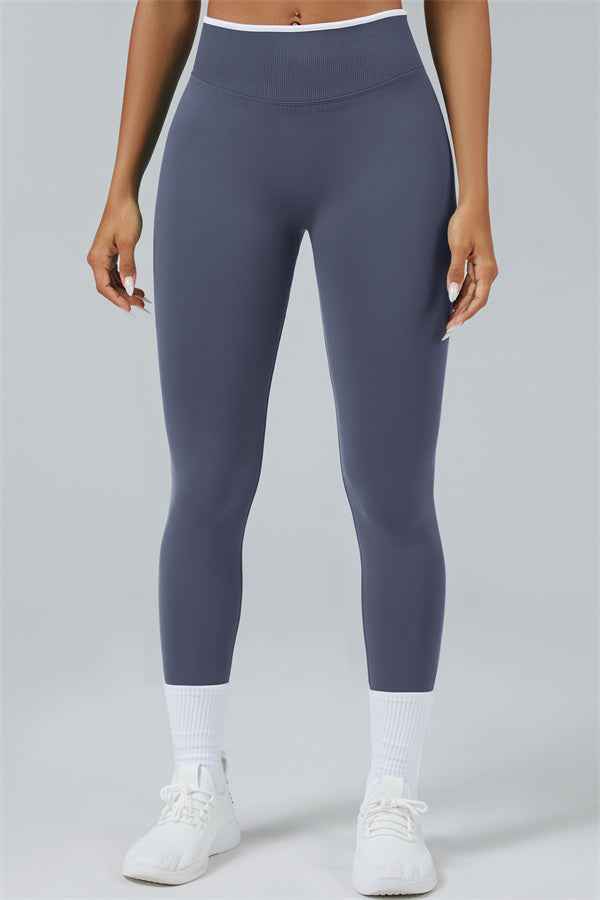 The Elevate Crop Top Leggings 2-Piece Set
